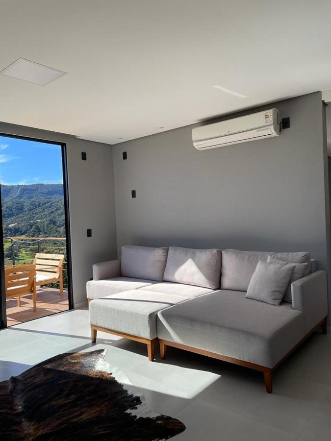 הוילה אורוביסי Casa Por Do Sol Com Banheira De Hidromassagem מראה חיצוני תמונה