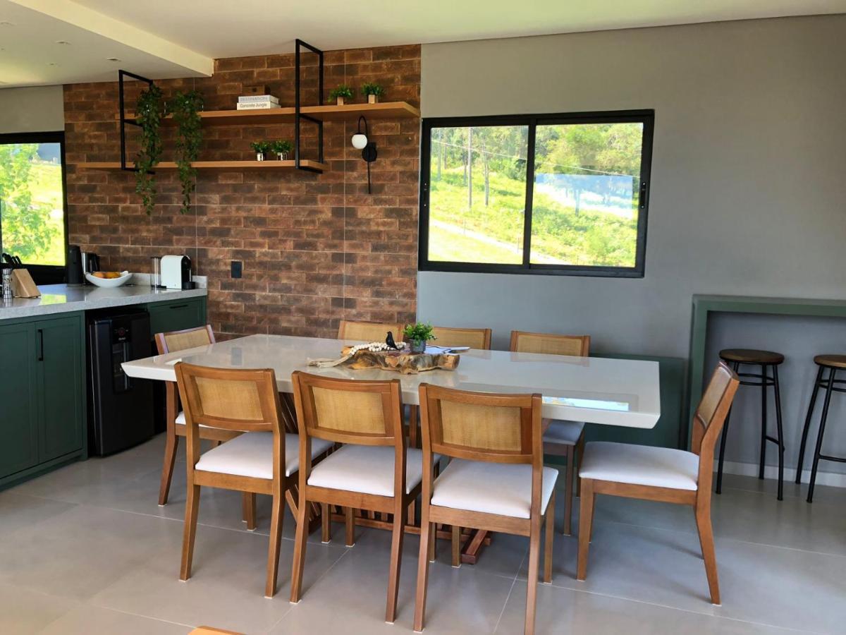 הוילה אורוביסי Casa Por Do Sol Com Banheira De Hidromassagem מראה חיצוני תמונה